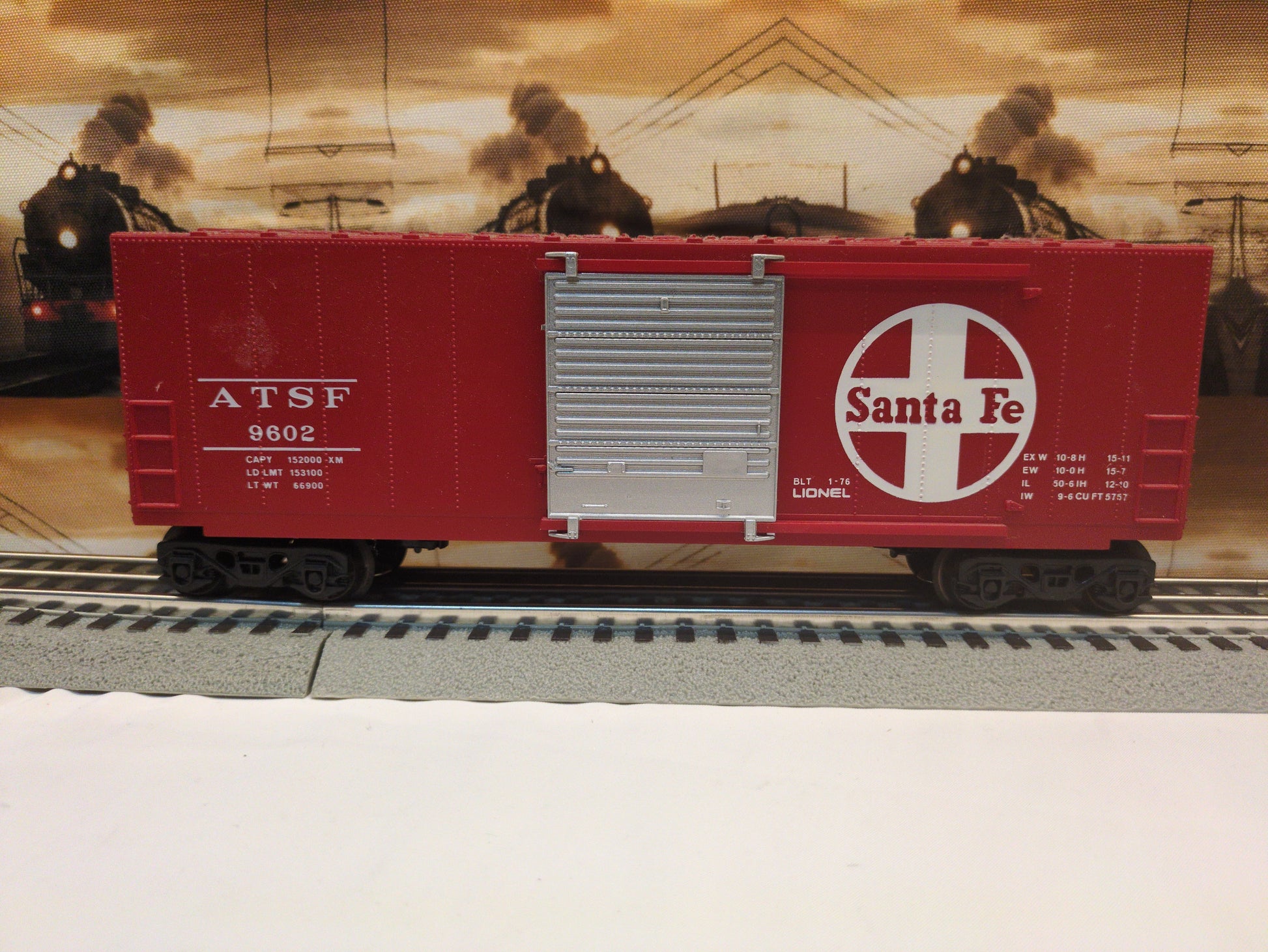 Lionel Santa Fe Hi-Cube Boxcar 6-9602