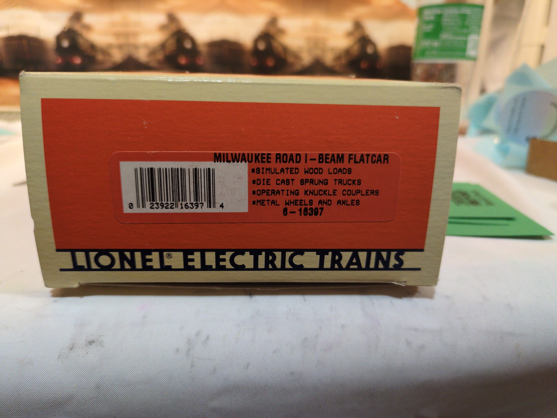 Lionel 6-16397 Milwaukee Road Flatcar 