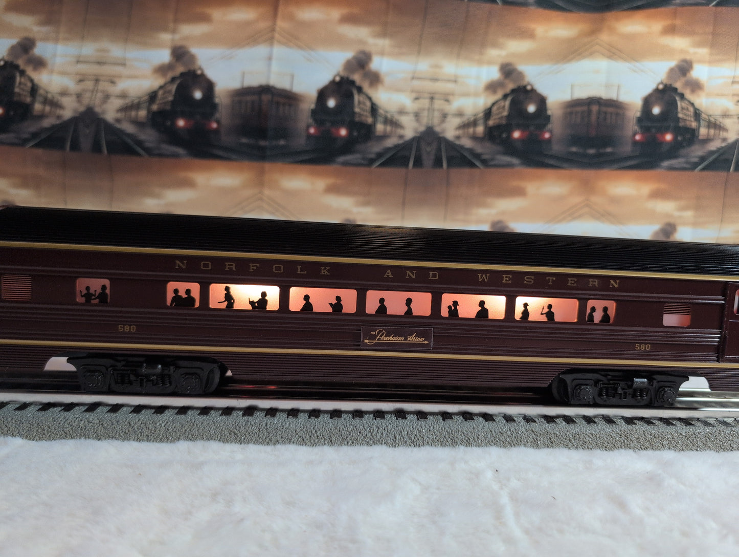 Lionel Norfolk & Western Passenger Car 6-9565