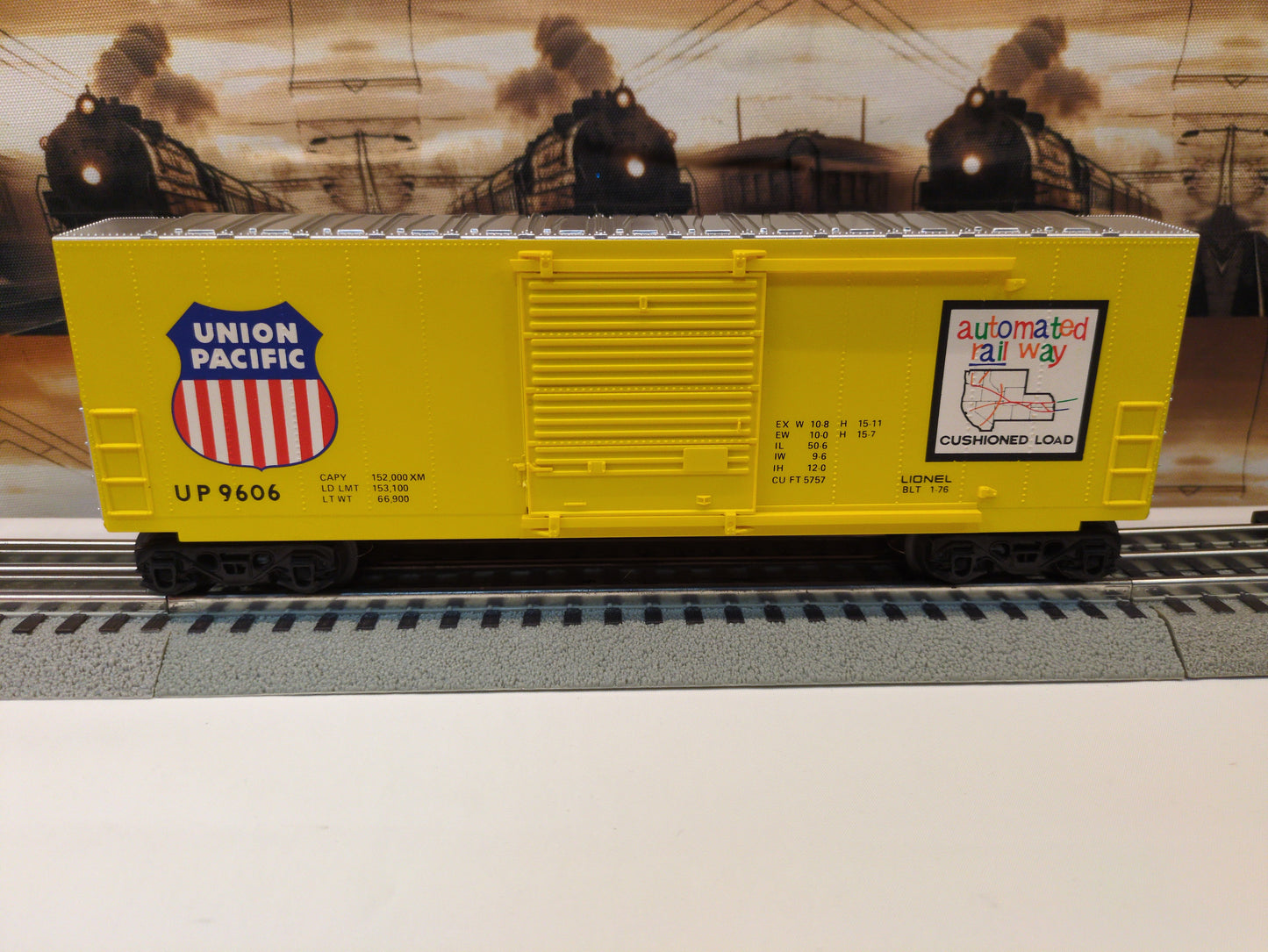 Lionel Union Pacific Boxcar 6-9606