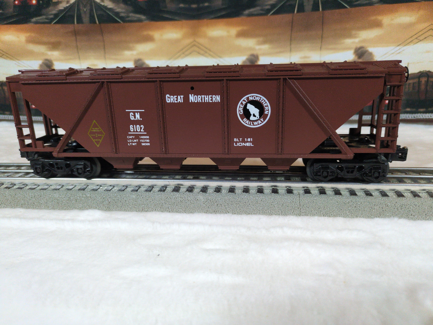 Lionel Great Northern 4-Bay Covered Hopper EX/Box 6-6102
