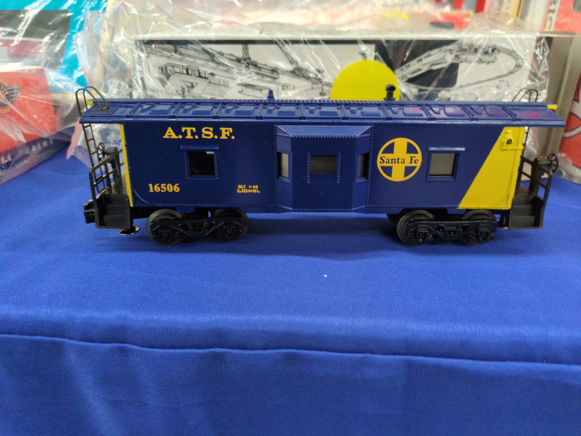 Lionel Santa Fe Bay Window Caboose 6-16506