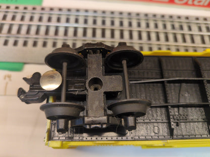 Lionel Box Car Union Pacific 6-9808 NOS!