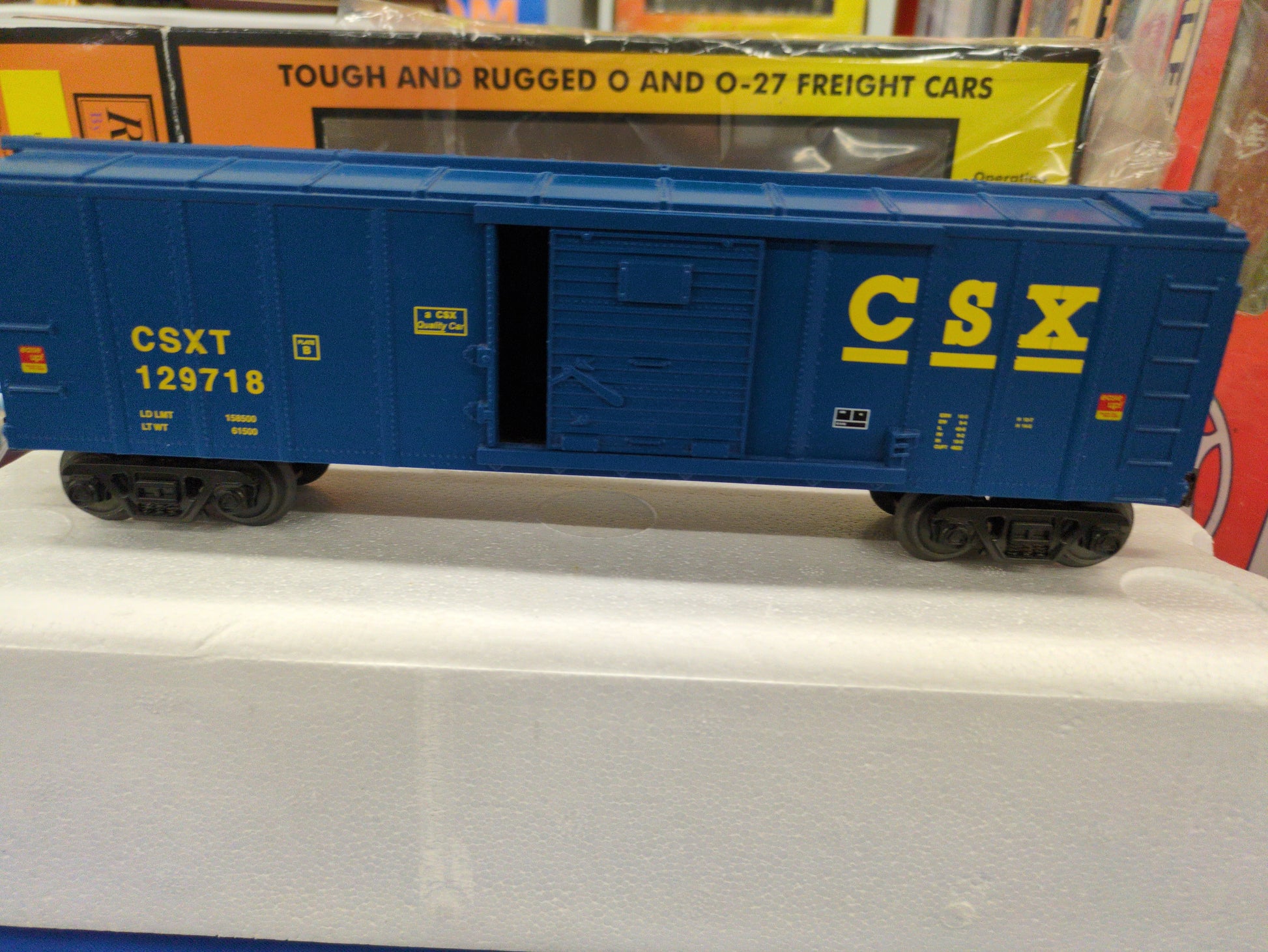 MTH RailKing CSX Boxcar 30-74932