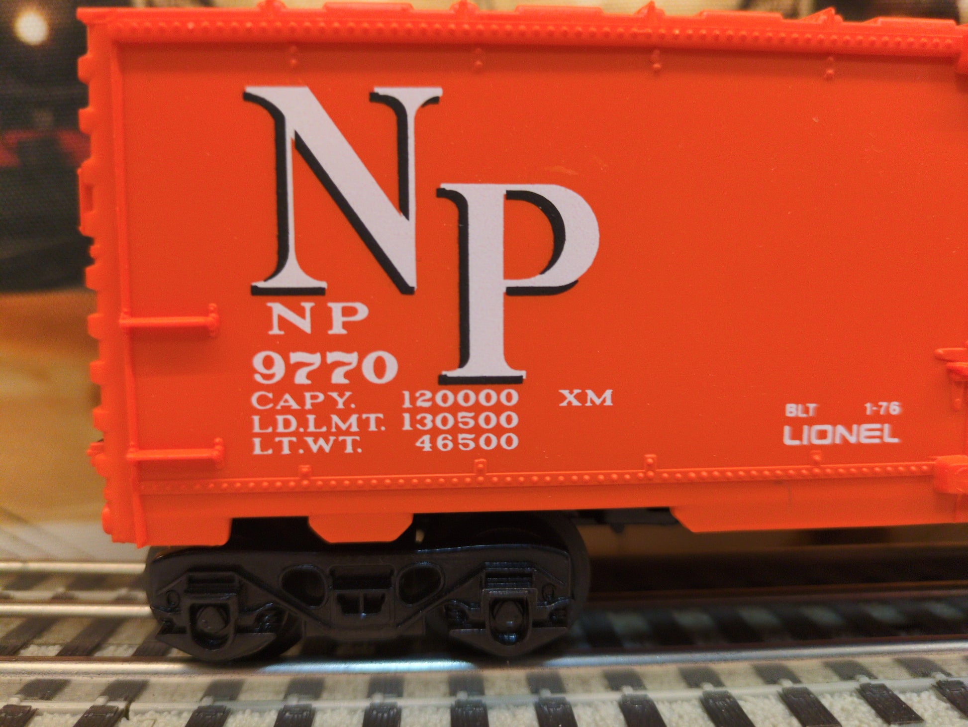 Lionel Northern Pacific Boxcar 6-9770
