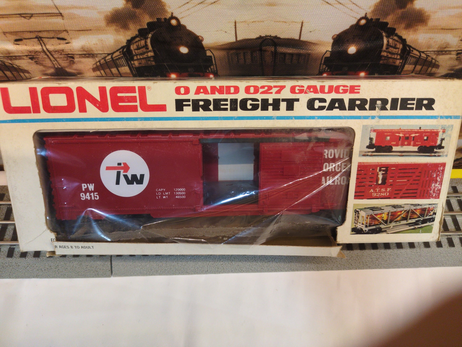 Lionel Providence & Worchester Boxcar 6-9415