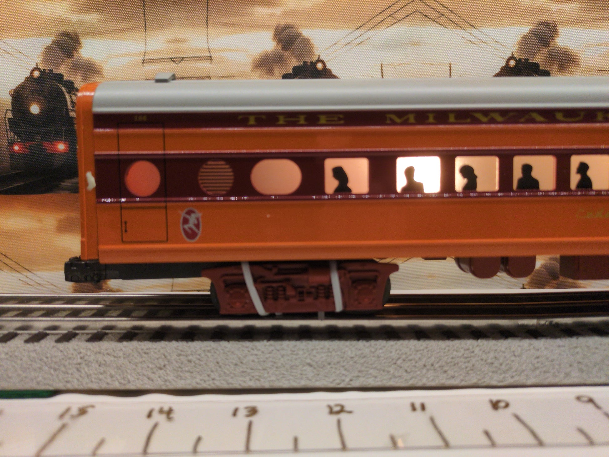 Lionel Milwaukee Road Hiawatha Skytop 15" Aluminum Passenger Car Set 6-19184 FREE SHIPPING!