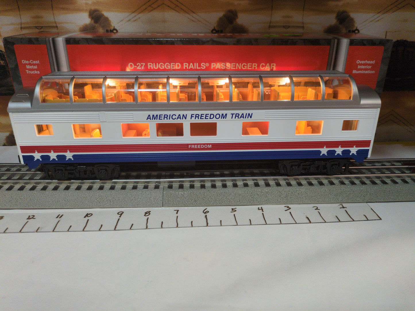 MTH RailKing Rugged Rails  American Freedom Train Vista Dome Car 33-6003