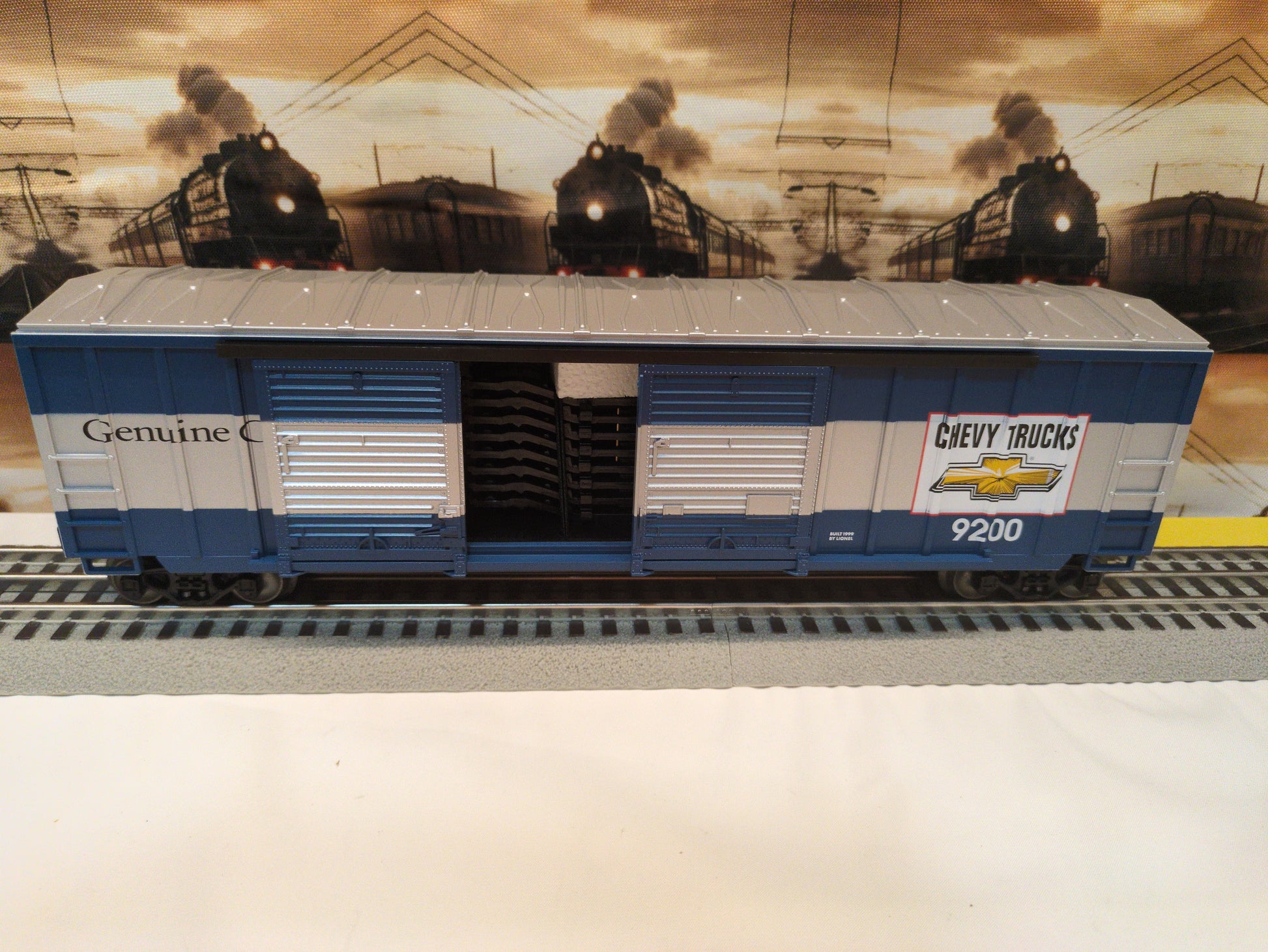 Lionel Chevy Double Door Boxcar 6-17255