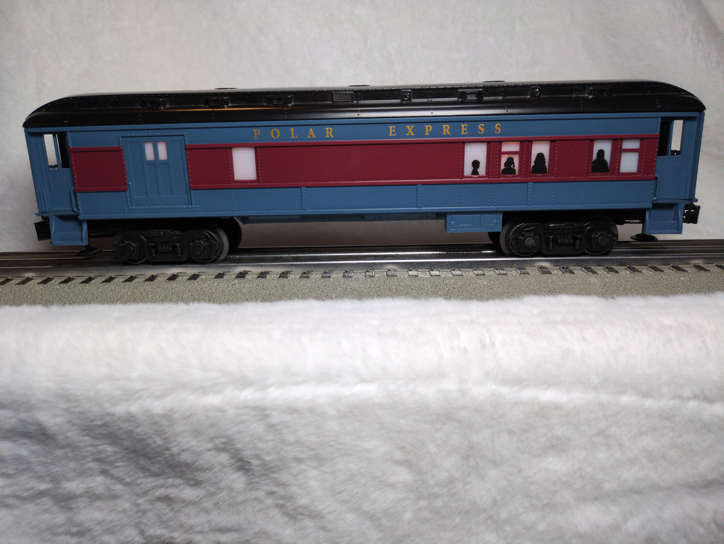 Lionel Polar Express Passenger Car 6-83249