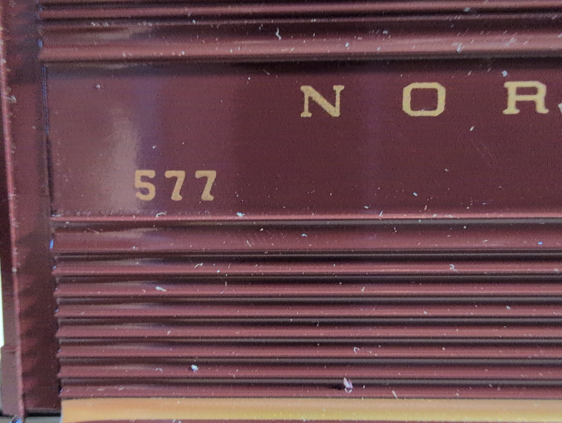 Lionel Norfolk & Western Passenger Car 6-9562