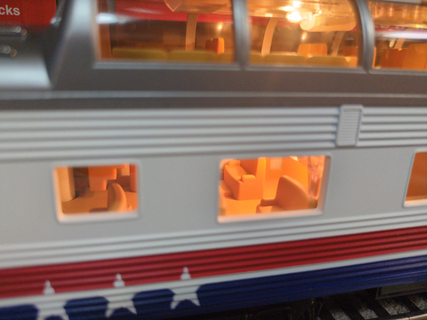 MTH RailKing Rugged Rails  American Freedom Train Vista Dome Car 33-6003