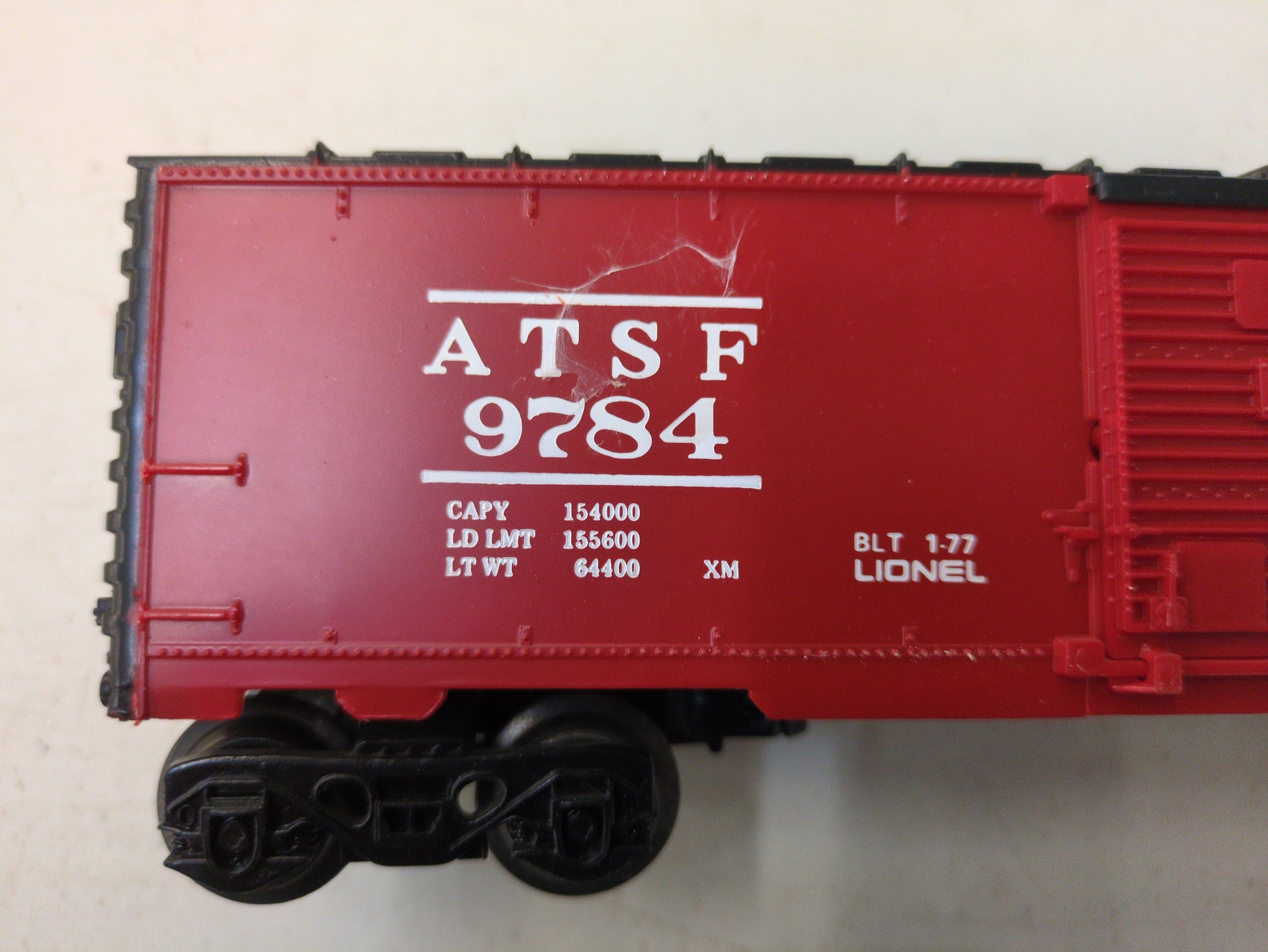 Lionel Santa Fe boxcar 6-9784