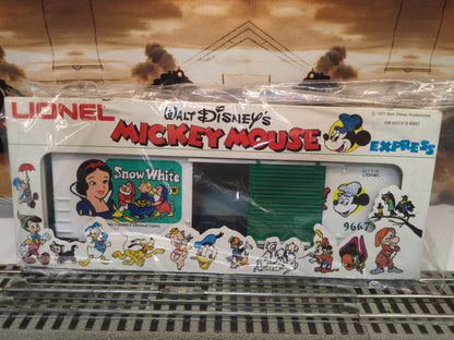 Lionel 6-9667 Disney Snow White Hi-Cube Boxcar