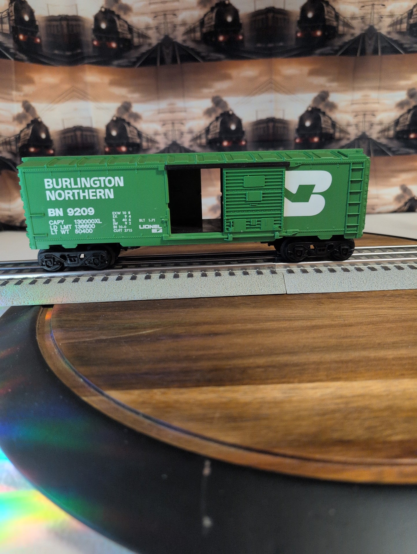 Lionel Burlington Northern Boxcar 6-9209