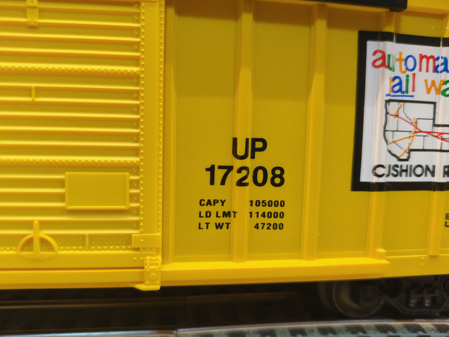 Lionel Union Pacific Boxcar 6-17208