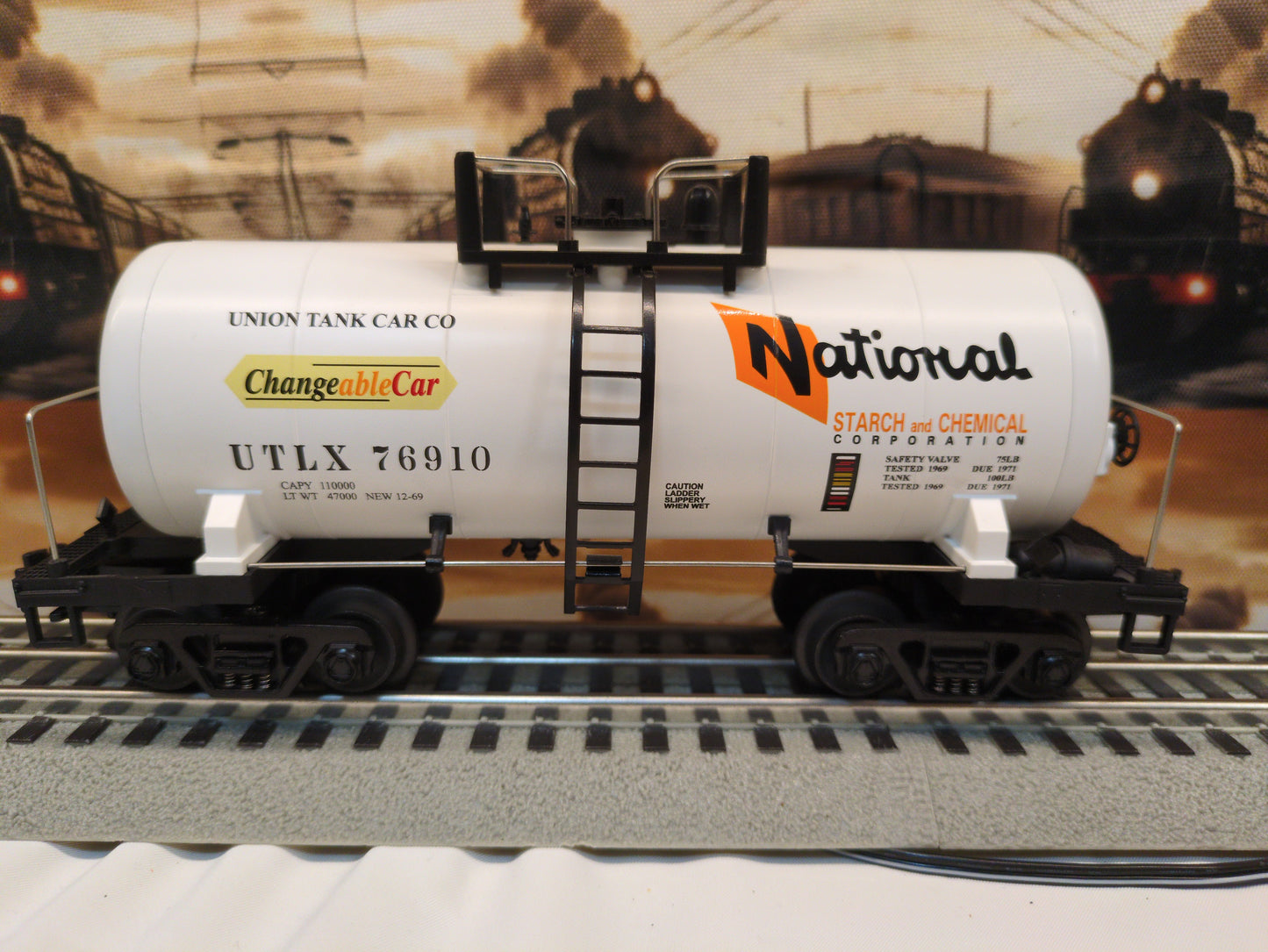 MTH Premier National Starch and Chemical Tank Car 20-96004