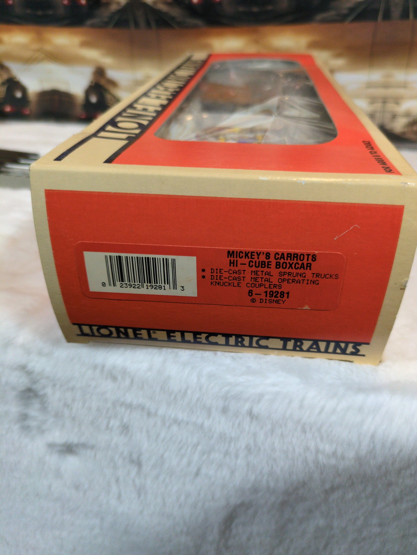 Lionel Box Car Disney 6-19281