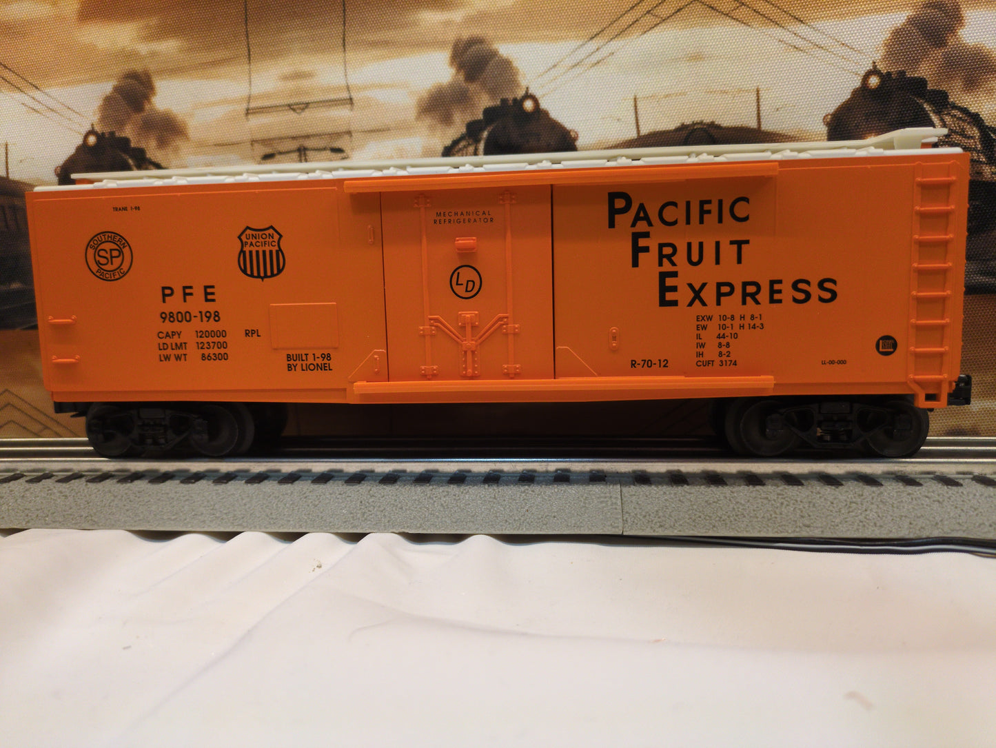 Lionel Union Pacific Refrigerator Car 6-17314