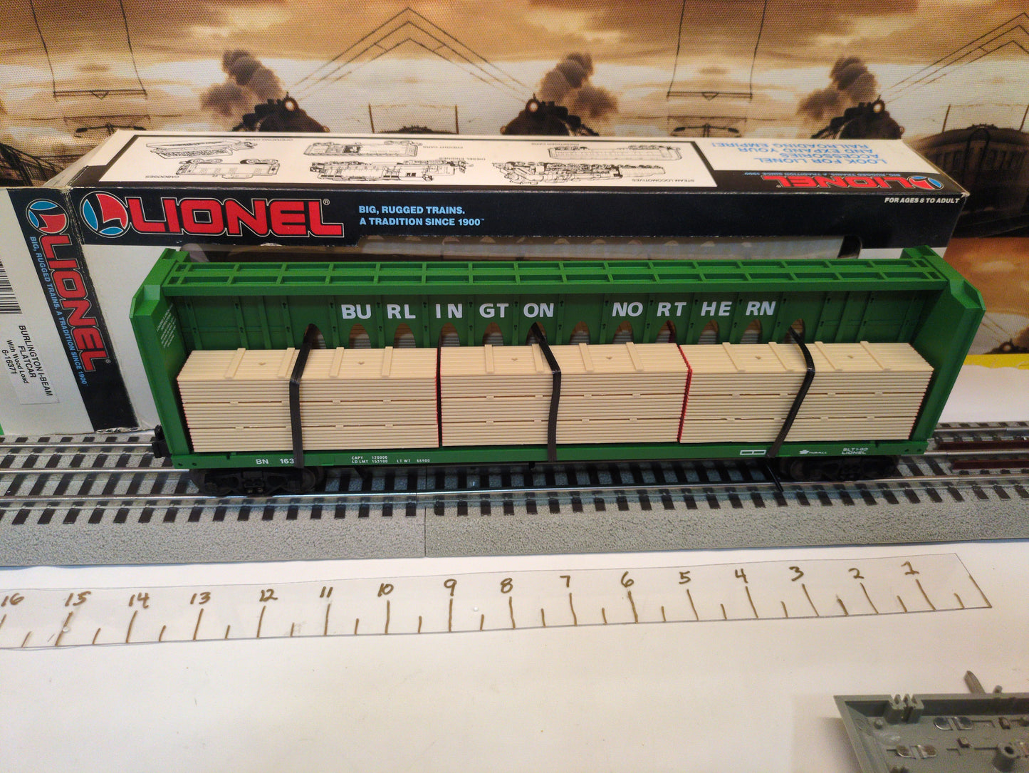 Lionel Burlington I-Beam Flatcar with Wood Load 6-16371