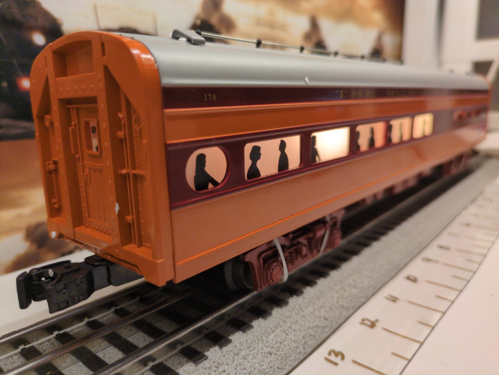 Lionel Milwaukee Road Hiawatha Skytop 15" Aluminum Passenger Car Set 6-19184 FREE SHIPPING!