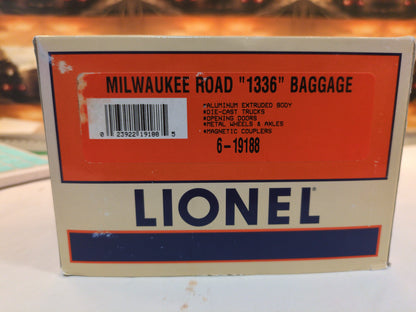 Lionel Milwaukee Road Hiawatha Skytop 15" Aluminum Passenger Car Set 6-19184 FREE SHIPPING!
