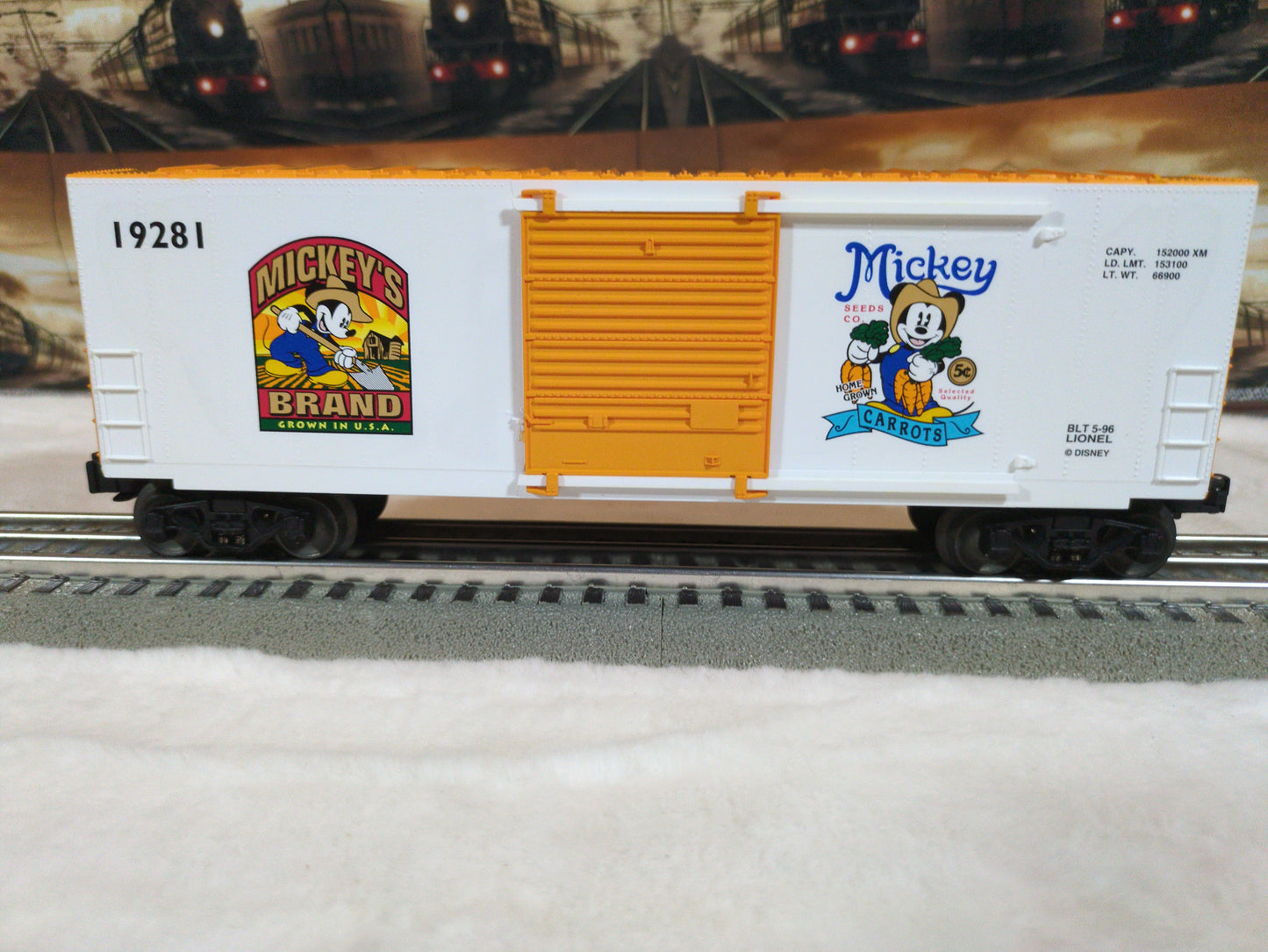 Lionel Box Car Disney 6-19281