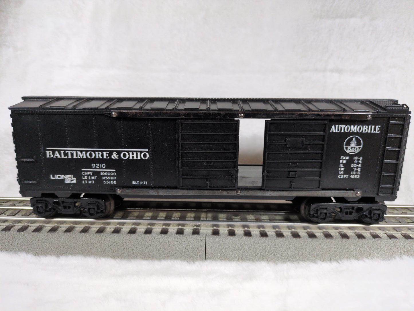 Lionel Baltimore and Ohio Boxcar 6-9210