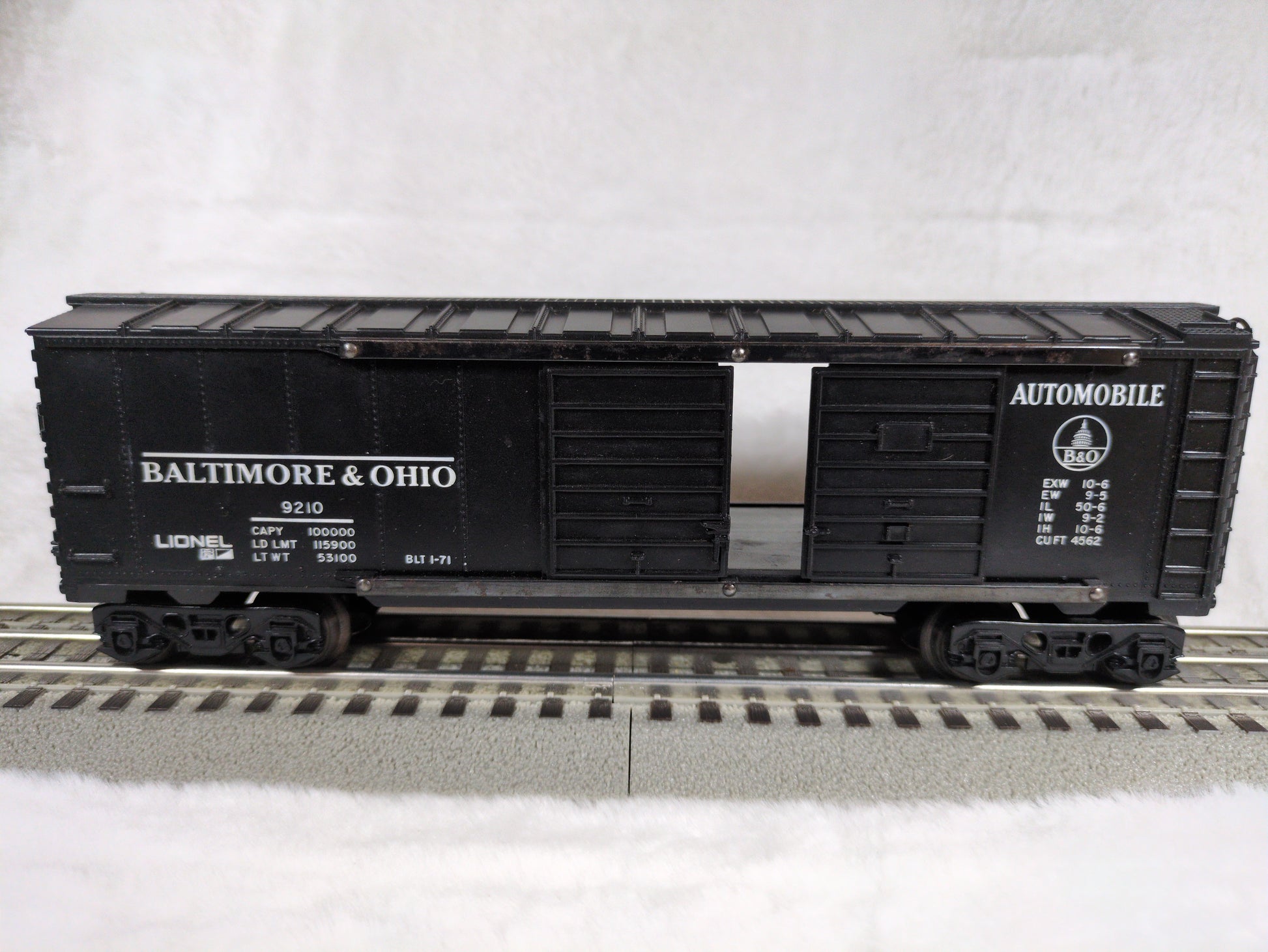 Lionel Baltimore and Ohio Boxcar 6-9210
