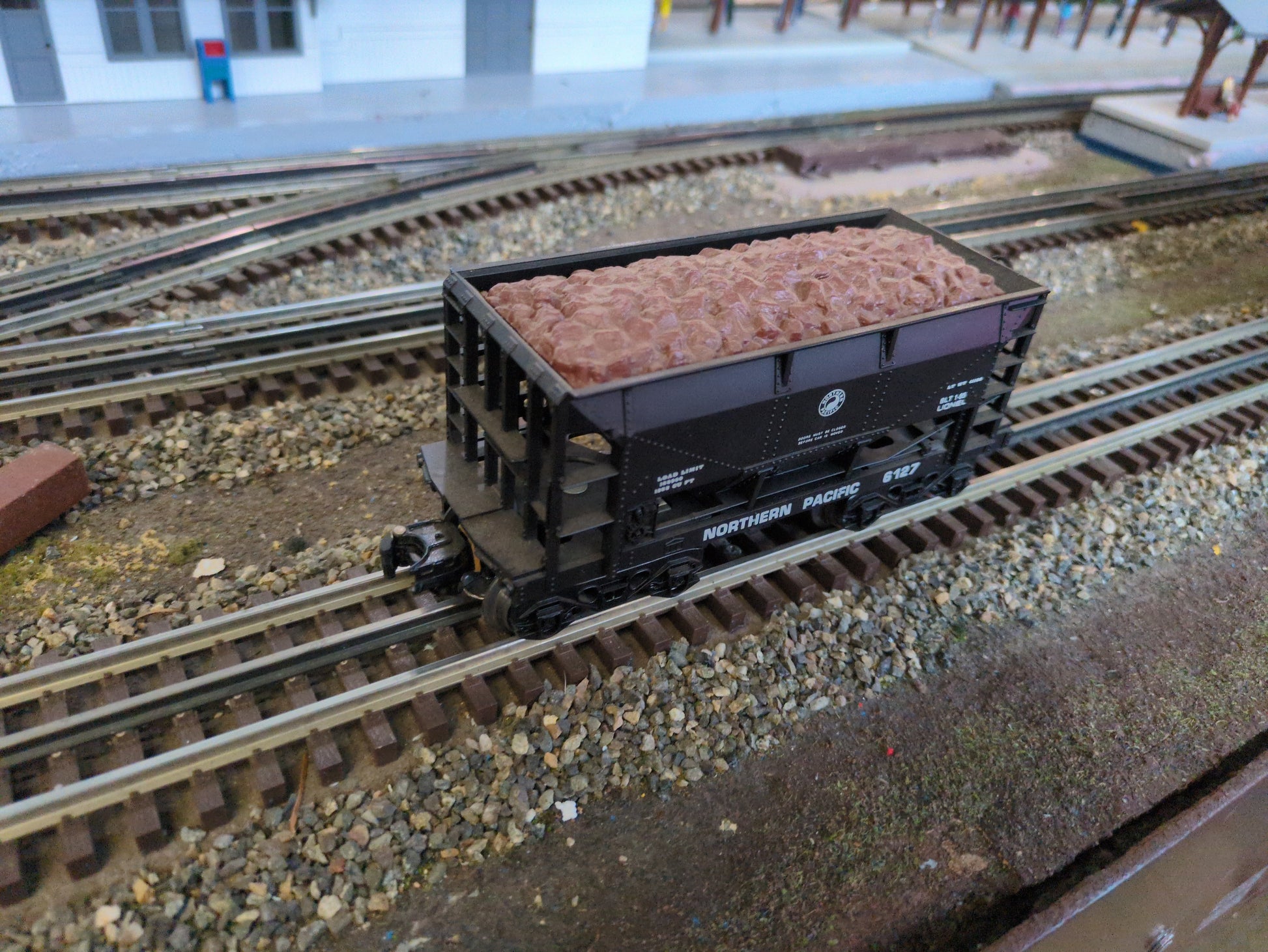 Lionel 6-6127 Northern Pacific Ore Car 