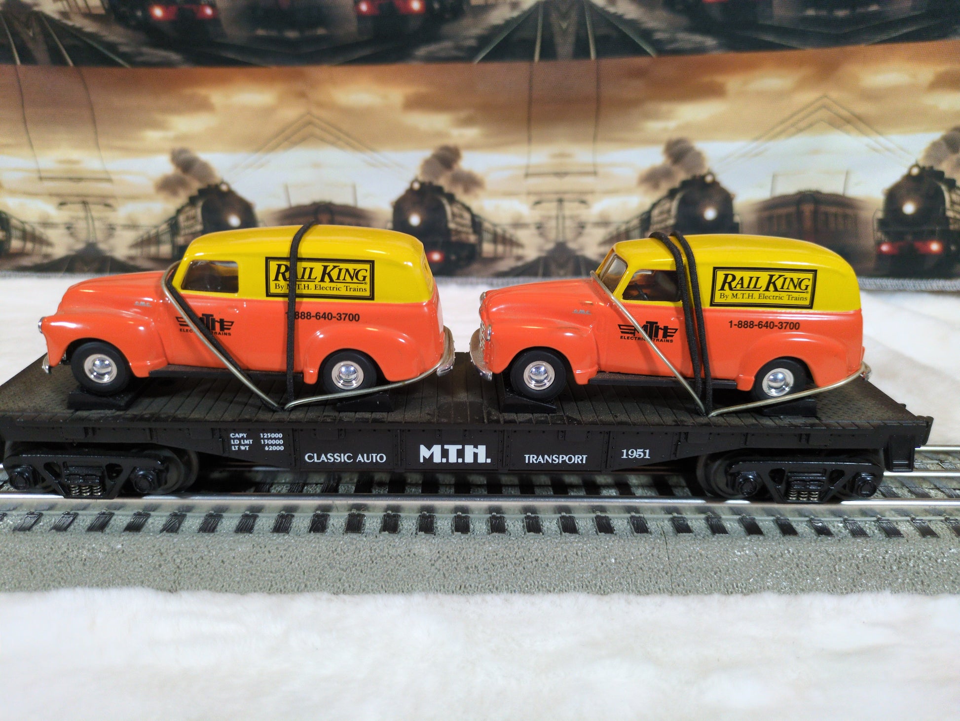 MTH RailKing Transport Flatcar with Ertl Panel Trucks 30-7647
