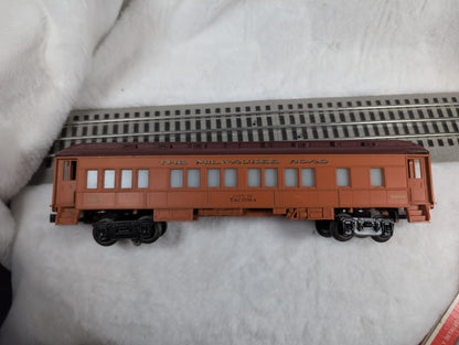 Lionel Milwaukee Road Passenger Car 6-9504