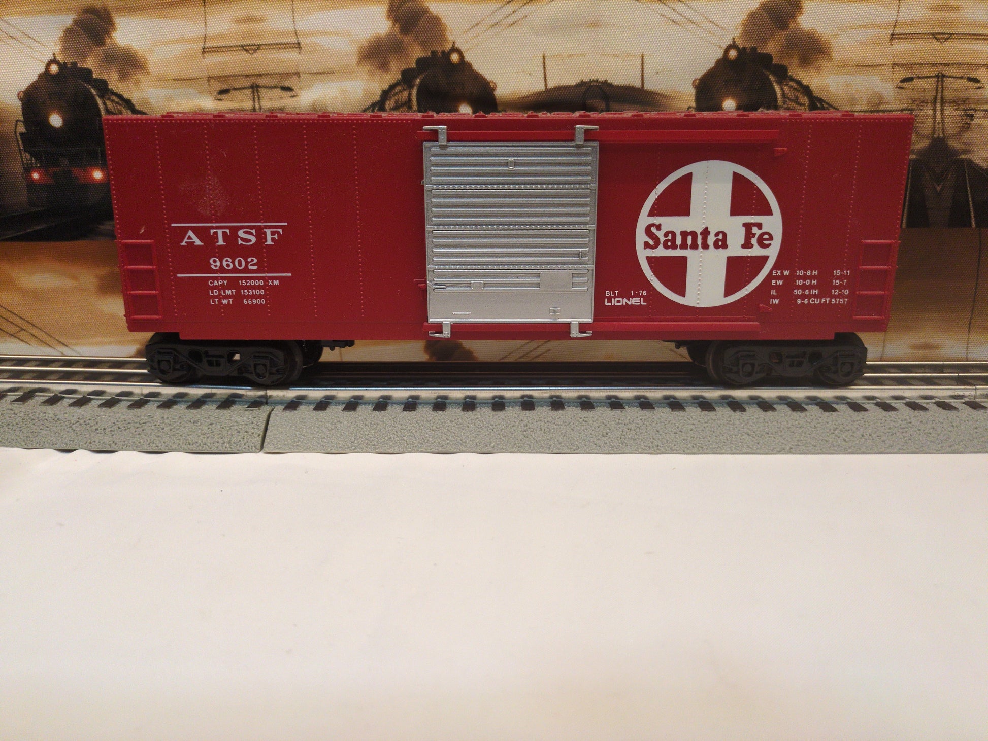 Lionel Santa Fe Hi-Cube Boxcar 6-9602