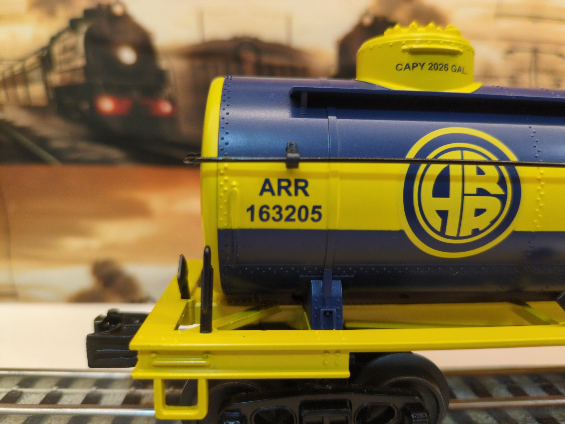 MTH RailKing Alaska 3-Dome Tank Car 30-73166