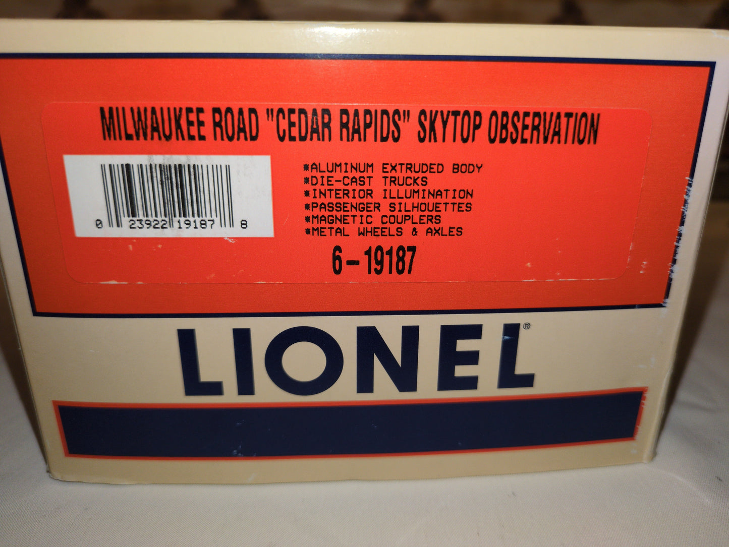 Lionel Milwaukee Road Hiawatha Skytop 15" Aluminum Passenger Car Set 6-19184 FREE SHIPPING!