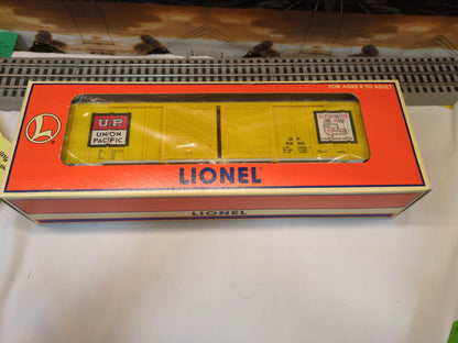 Lionel 6-17227 Union Pacific Double Door Box Car  MIB