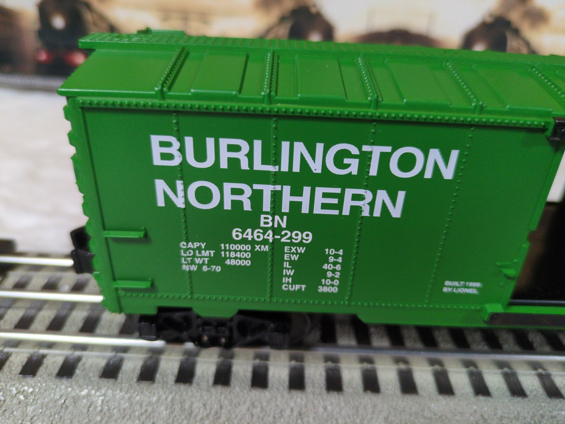 Lionel 6-29251 O Gauge Burlington Northern Boxcar #6464-299 NIB