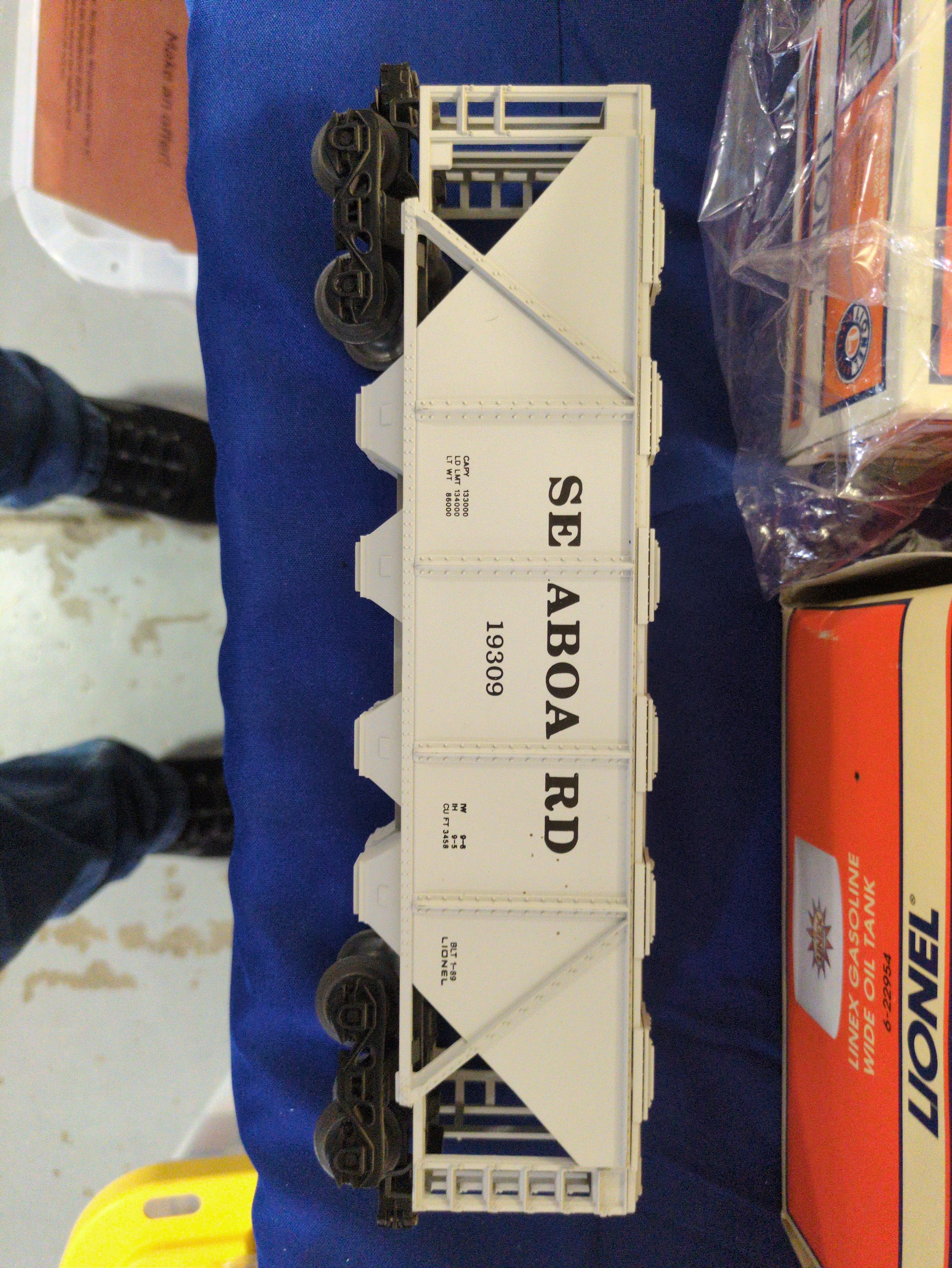 Lionel Seaboard Covered Hopper 6-19309