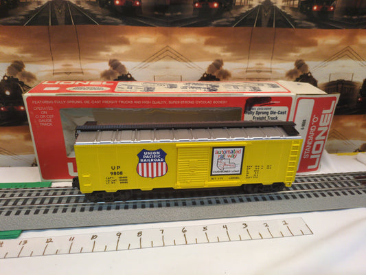 Lionel Box Car Union Pacific 6-9808 NOS!