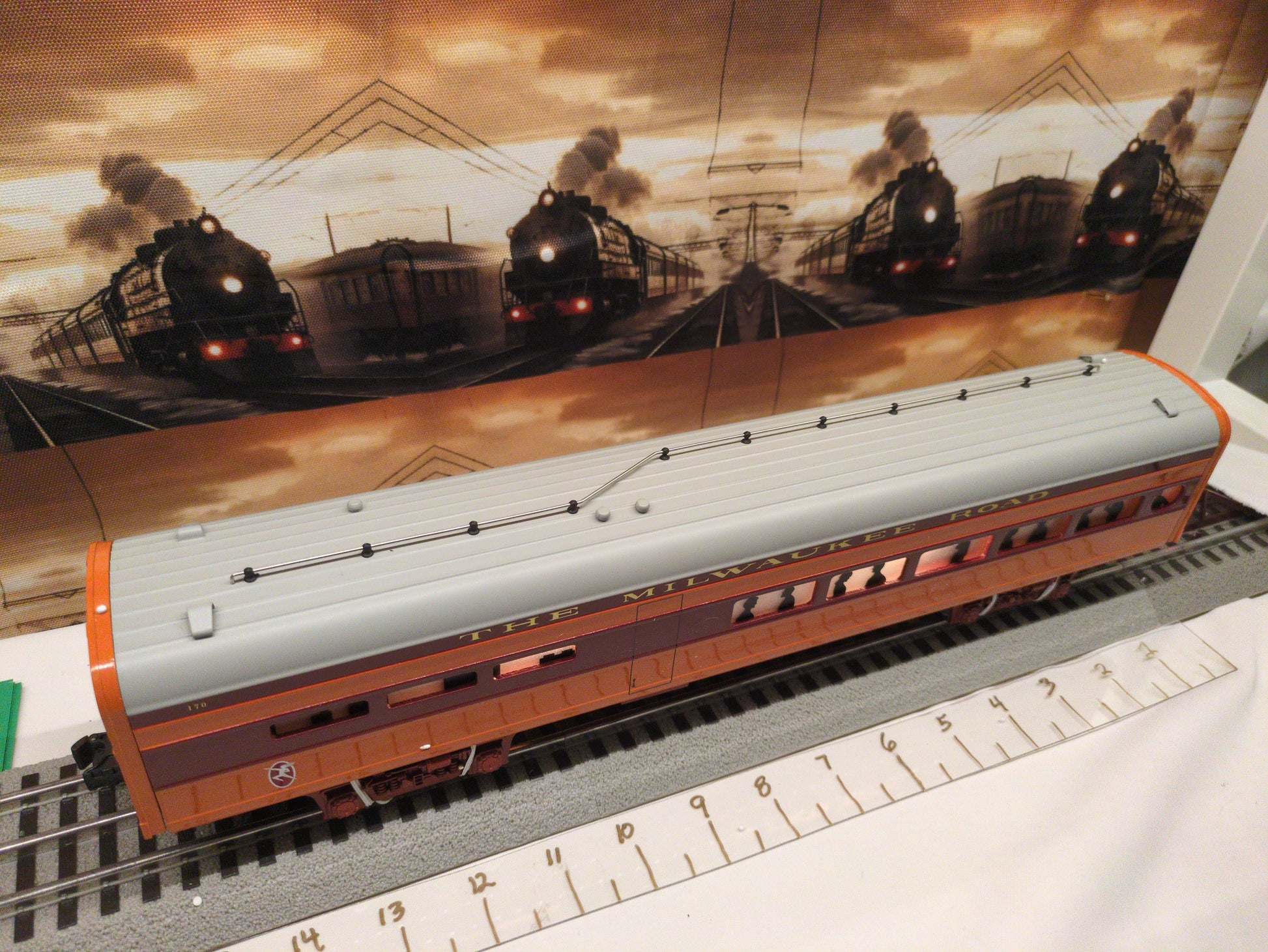 Lionel Milwaukee Road Hiawatha Skytop 15" Aluminum Passenger Car Set 6-19184 FREE SHIPPING!