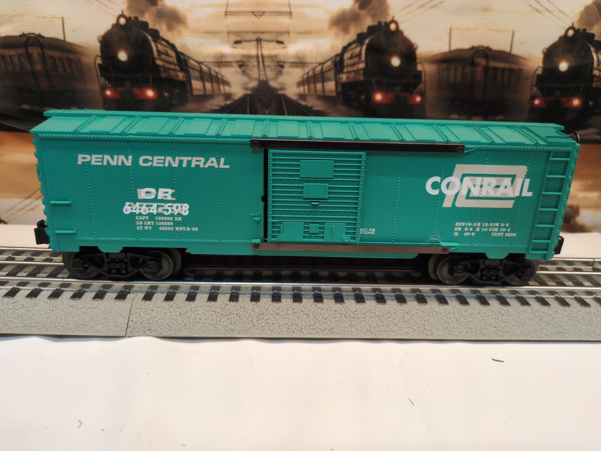 Lionel Conrail Penn Central Overapray Boxcar 6464-598