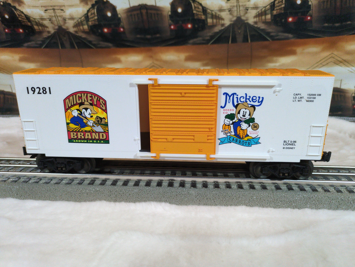 Lionel Box Car Disney 6-19281
