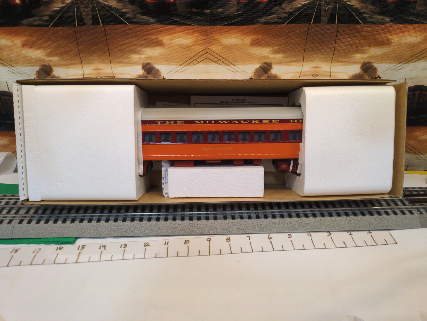 Lionel Milwaukee Road Hiawatha Skytop 15" Aluminum Passenger Car Set 6-19184 FREE SHIPPING!