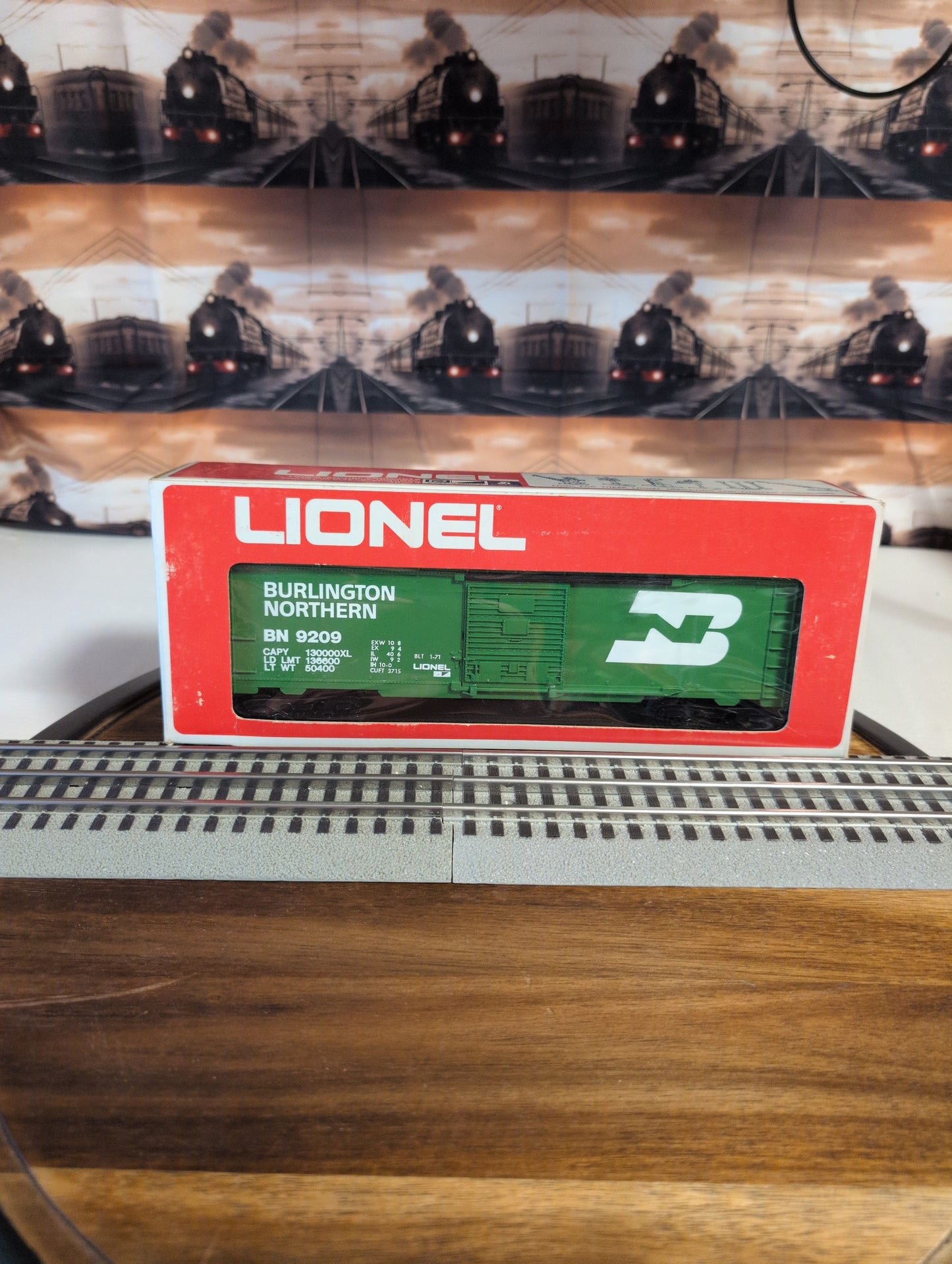 Lionel Burlington Northern Boxcar 6-9209