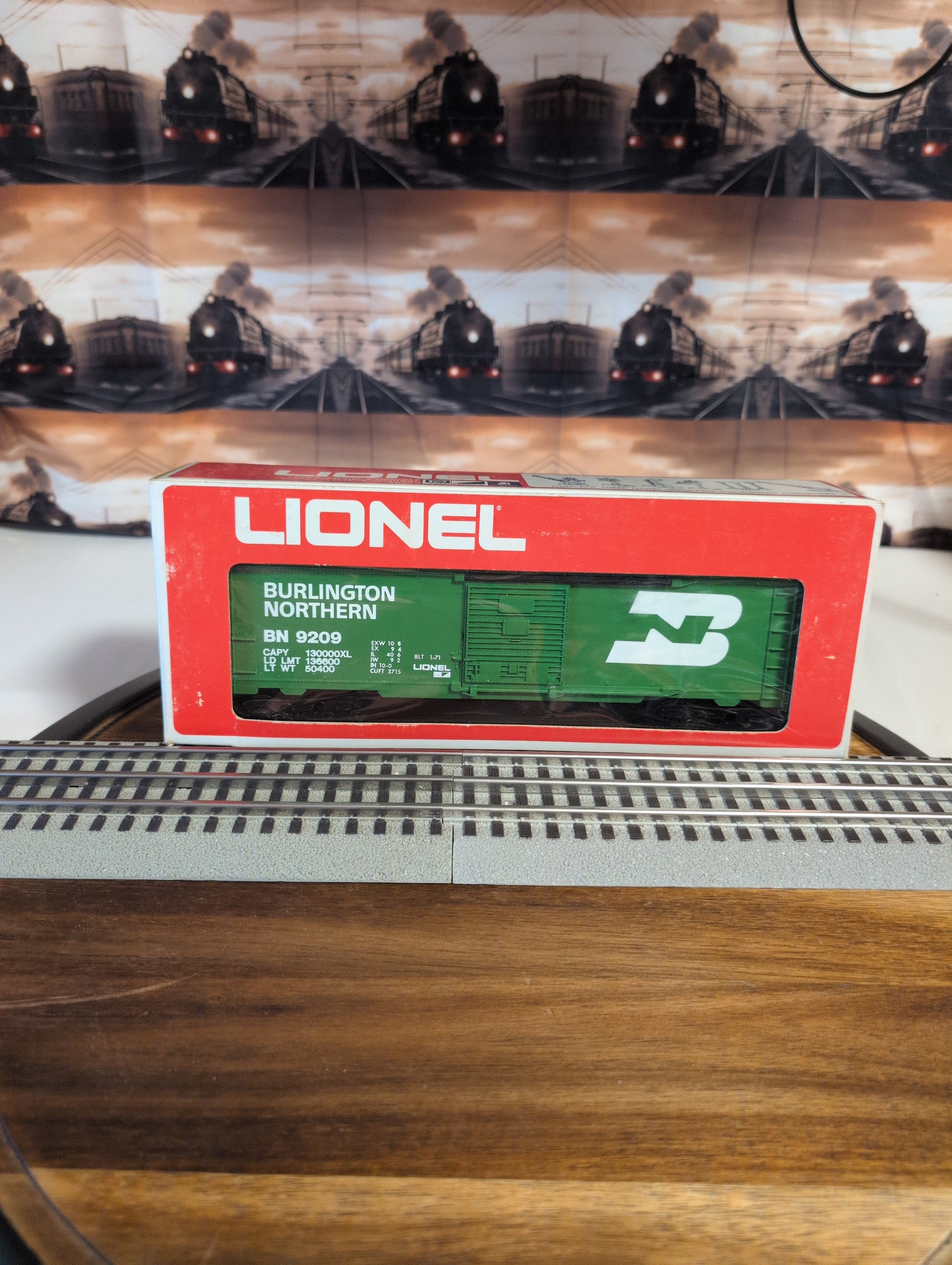 Lionel Burlington Northern Boxcar 6-9209