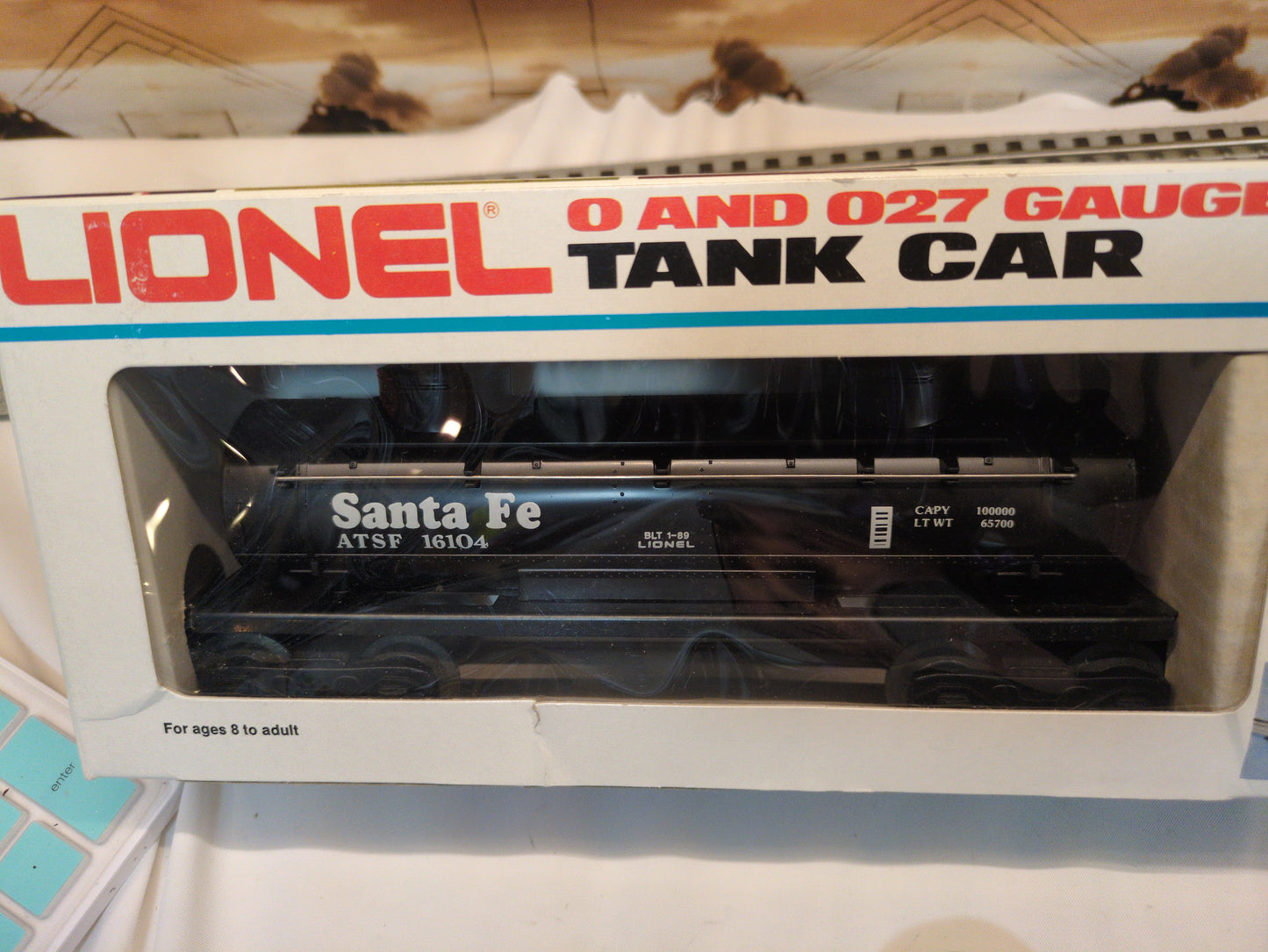 Lionel 6-16104 Santa Fe Tank Car 