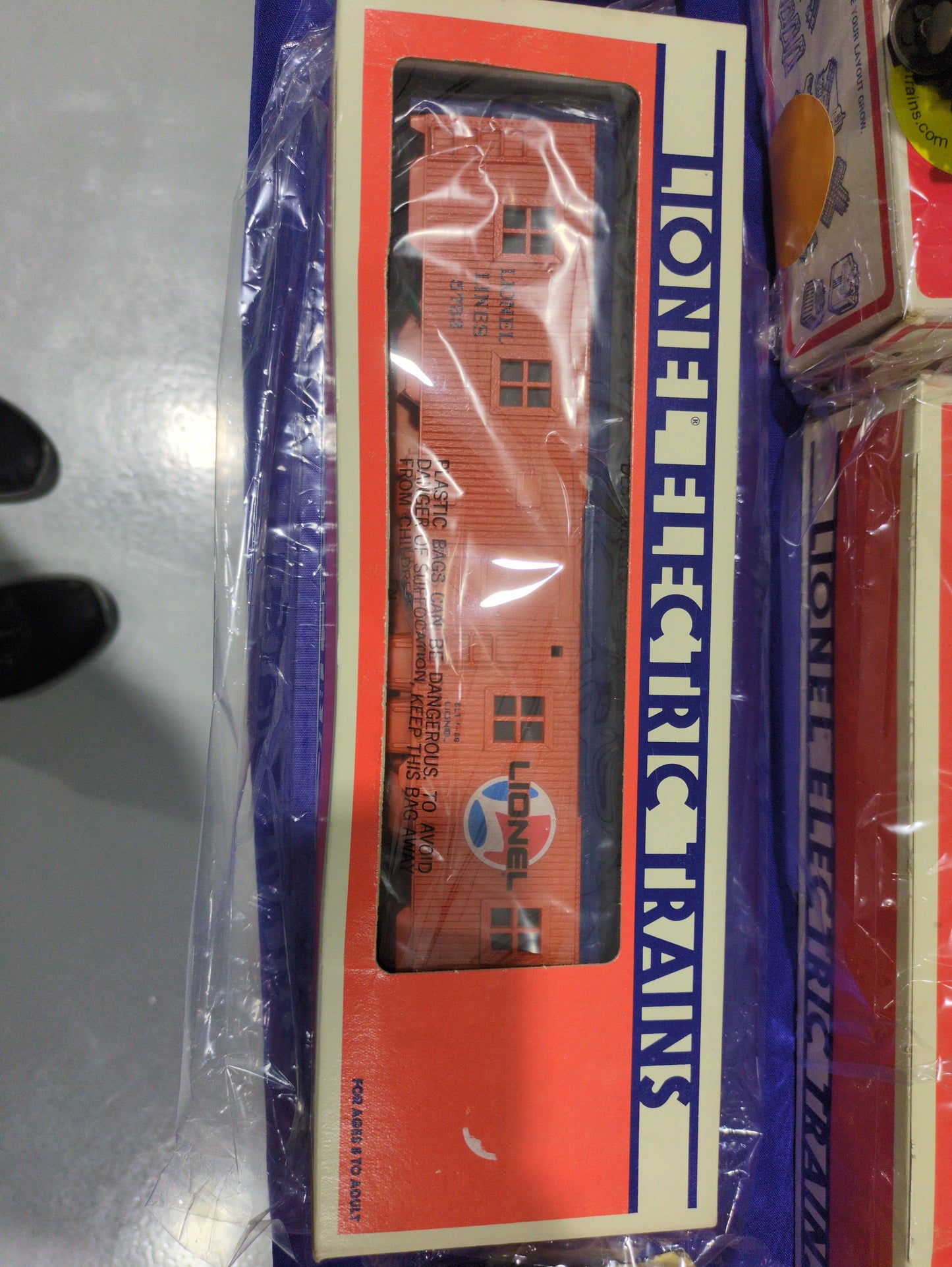 Lionel Lines Bunk Car 6-5733