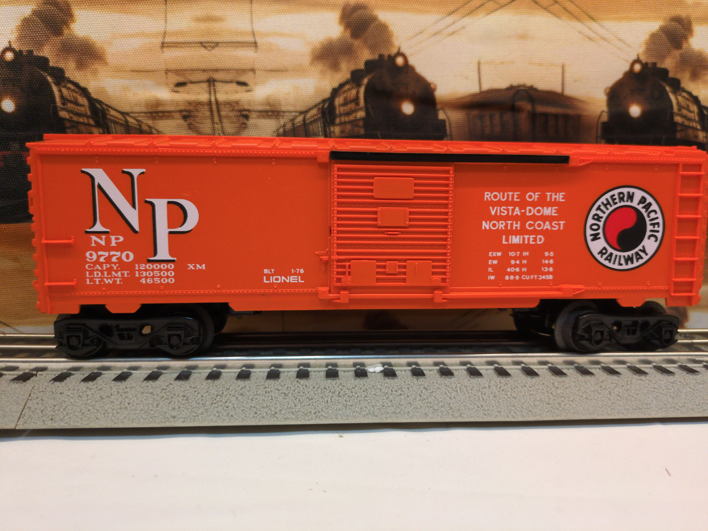 Lionel Northern Pacific Boxcar 6-9770