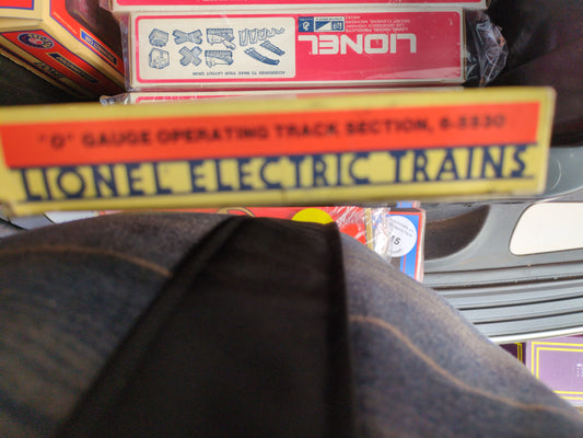 Lionel Operating Track Section 6-5530