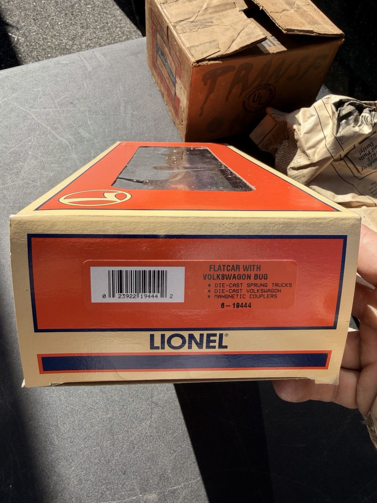 Lionel Flat Car with Volkswagon Bug 6-19444 NIB